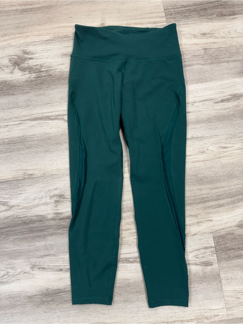 Woman’s High-Waist Athletic Ankle Leggings in Dark Green